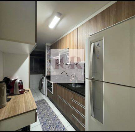 Apartamento à venda com 2 quartos, 60m² - Foto 2