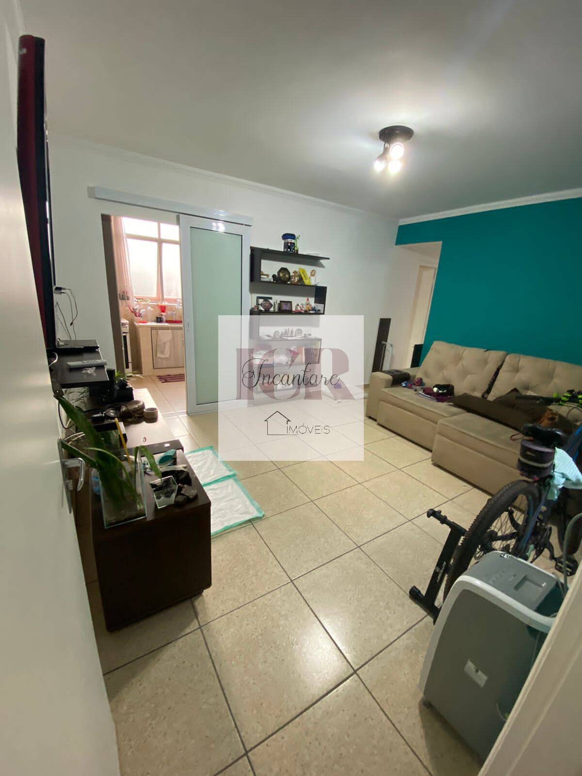 Apartamento à venda com 2 quartos, 79m² - Foto 2