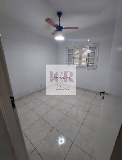 Casa à venda com 3 quartos, 118m² - Foto 4