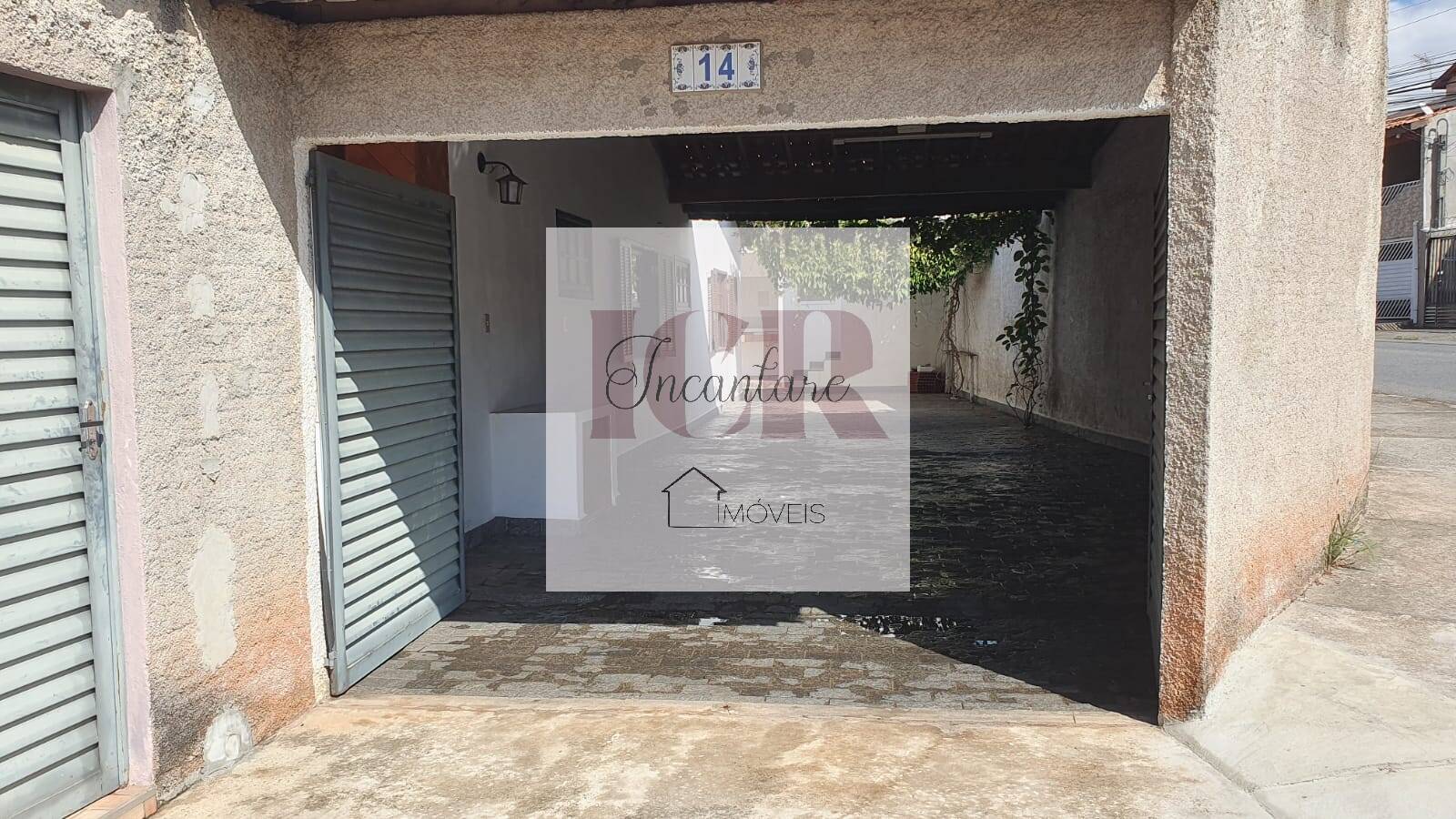 Casa à venda com 4 quartos, 200m² - Foto 8