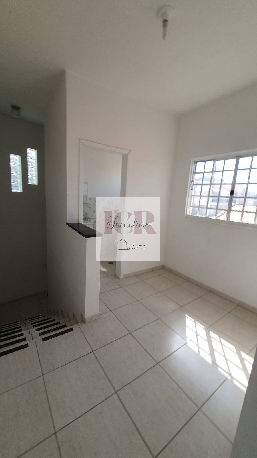 Casa à venda com 4 quartos, 200m² - Foto 17