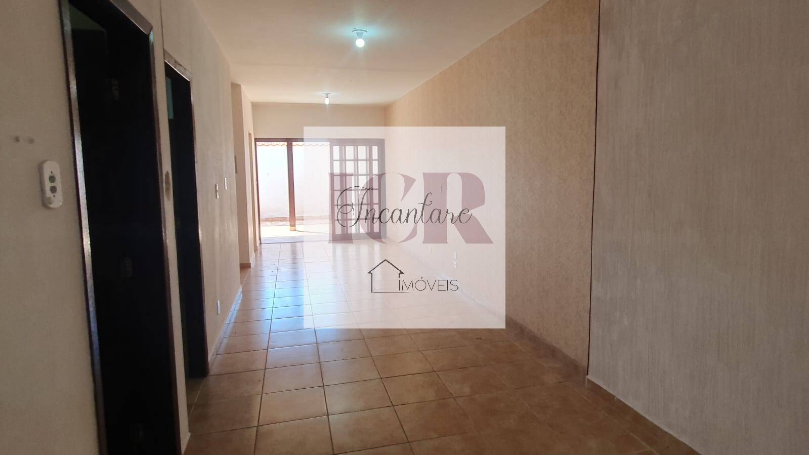 Casa à venda com 4 quartos, 200m² - Foto 27