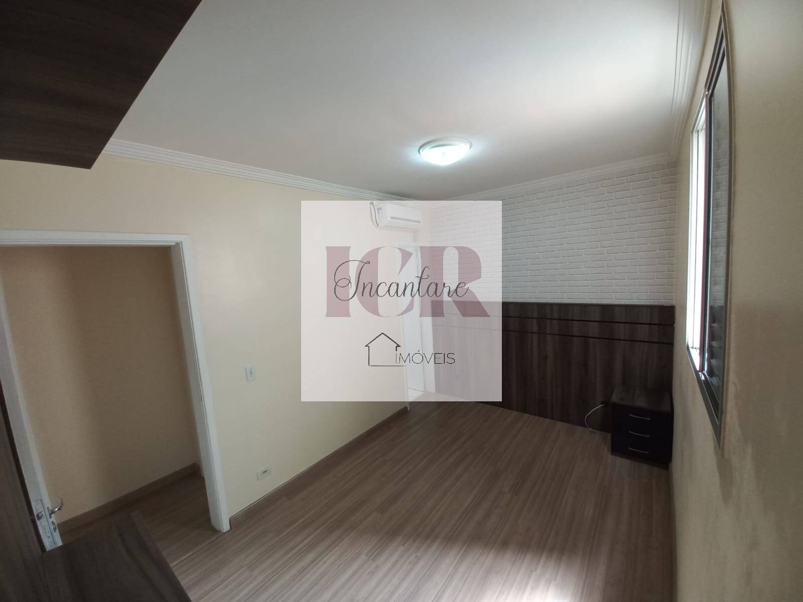 Apartamento à venda com 3 quartos, 75m² - Foto 4