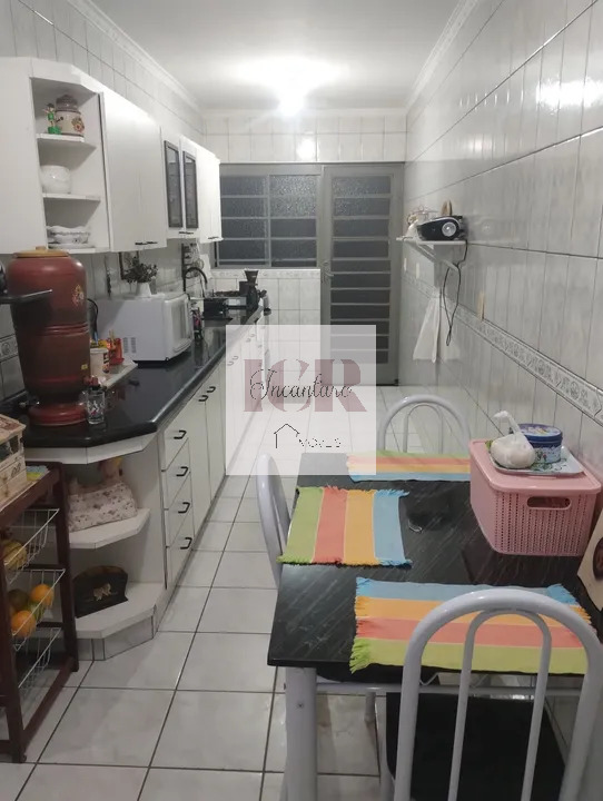 Casa à venda com 3 quartos, 110m² - Foto 3