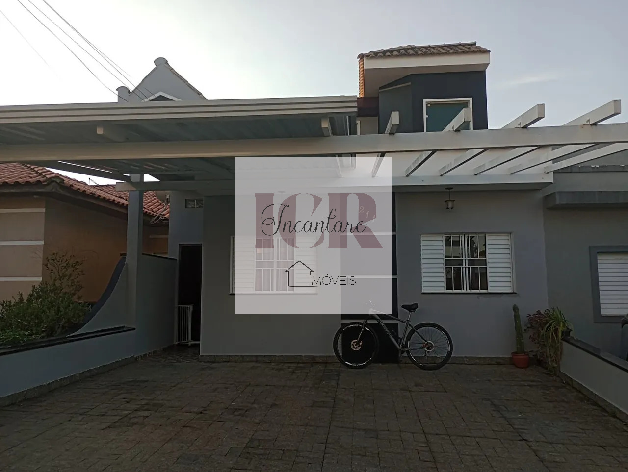 Casa de Condomínio à venda com 3 quartos, 107m² - Foto 2