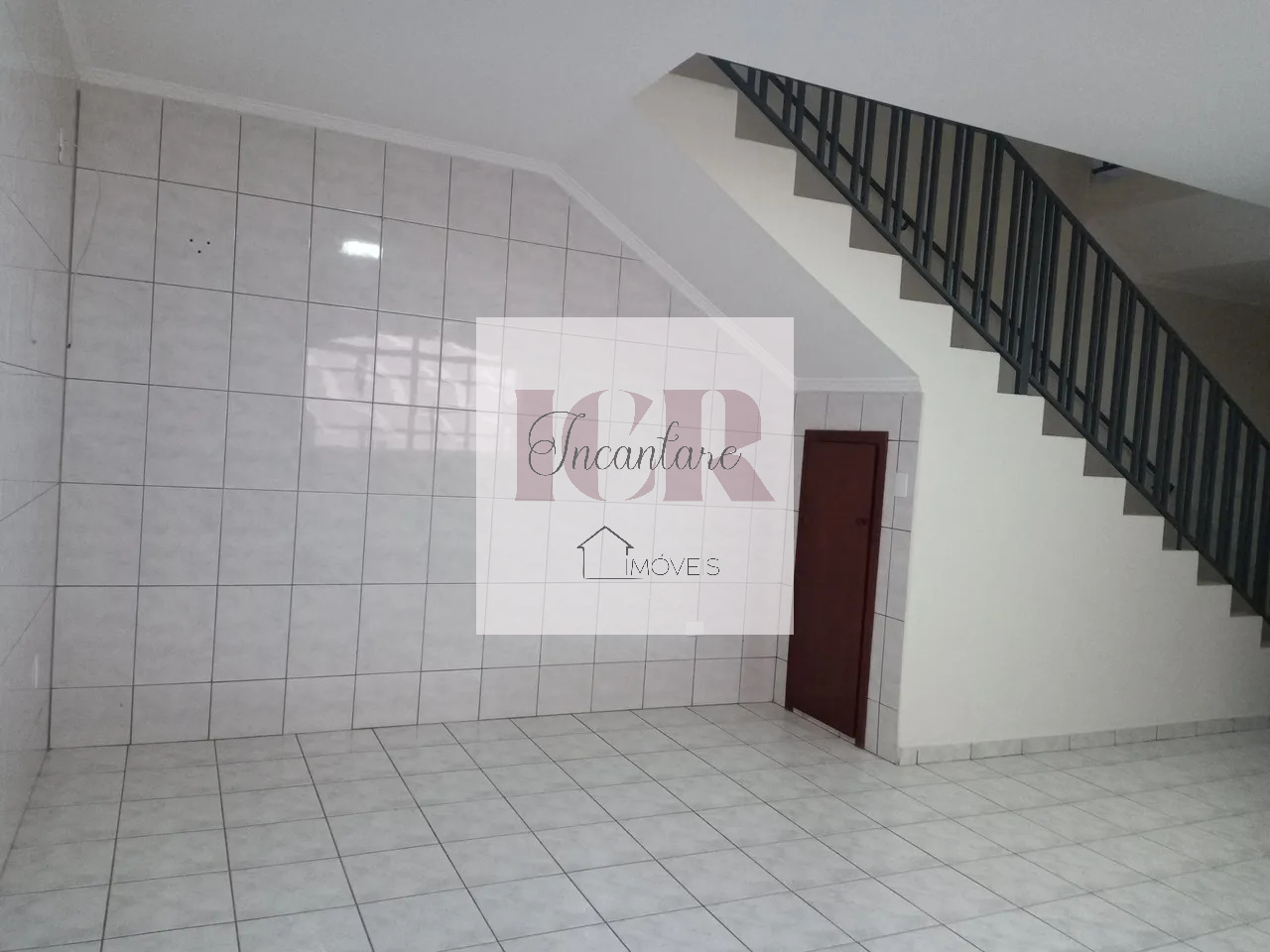 Sobrado à venda com 3 quartos, 200m² - Foto 11