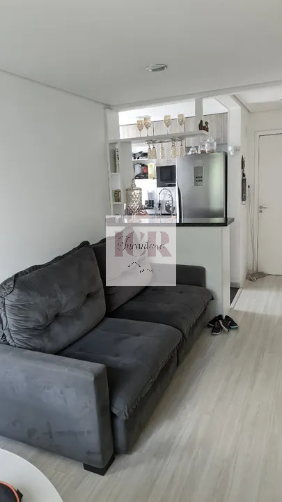 Apartamento à venda com 2 quartos, 47m² - Foto 4