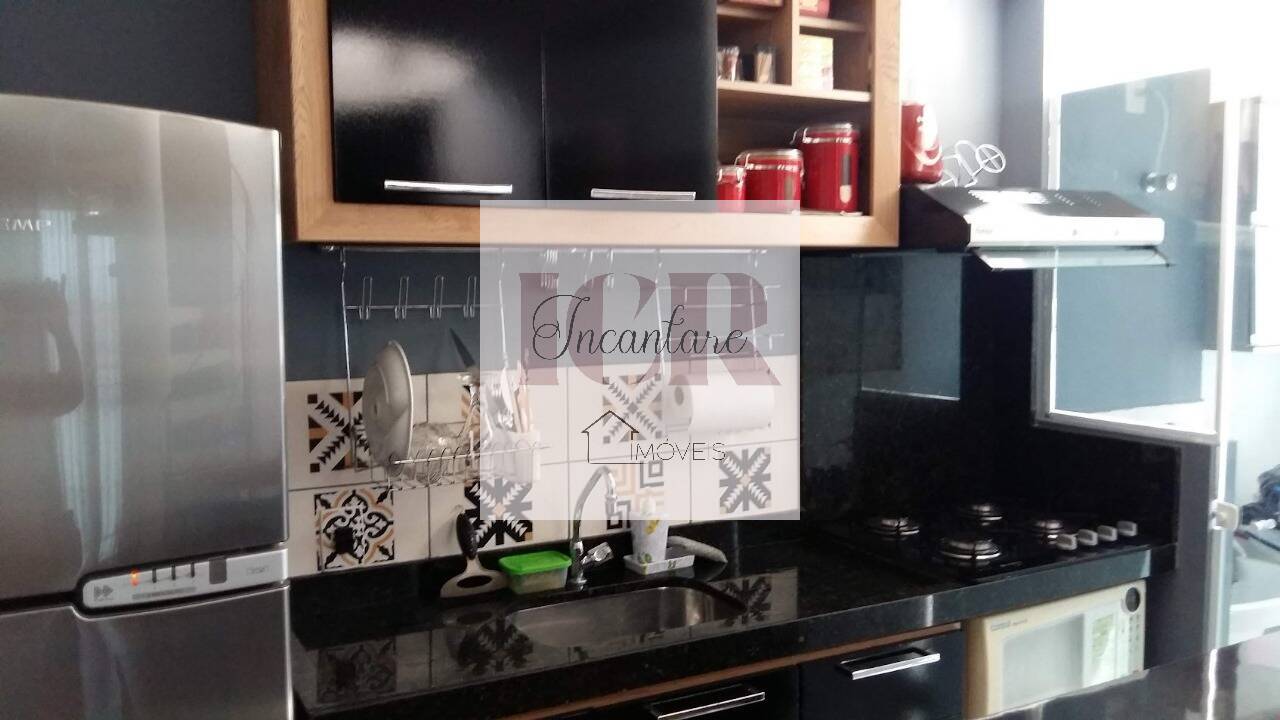 Apartamento à venda com 2 quartos, 48m² - Foto 1