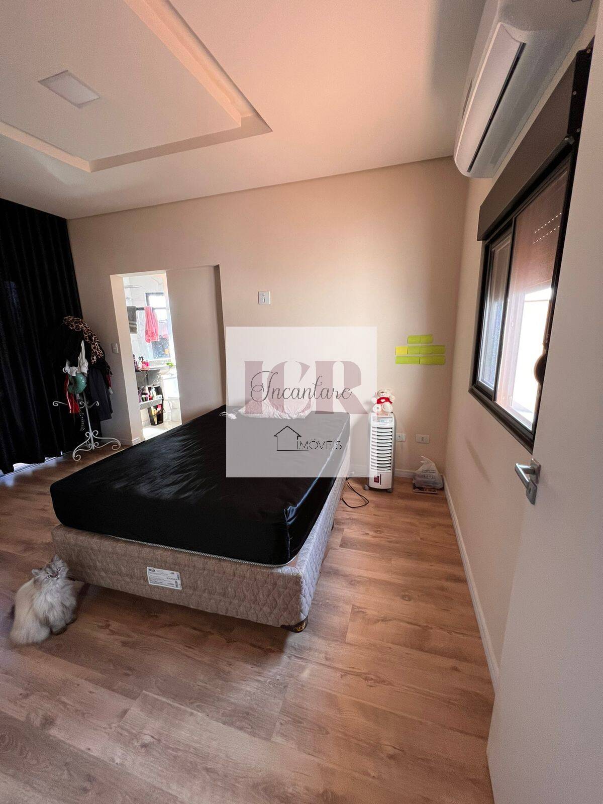 Casa de Condomínio à venda com 4 quartos, 230m² - Foto 19