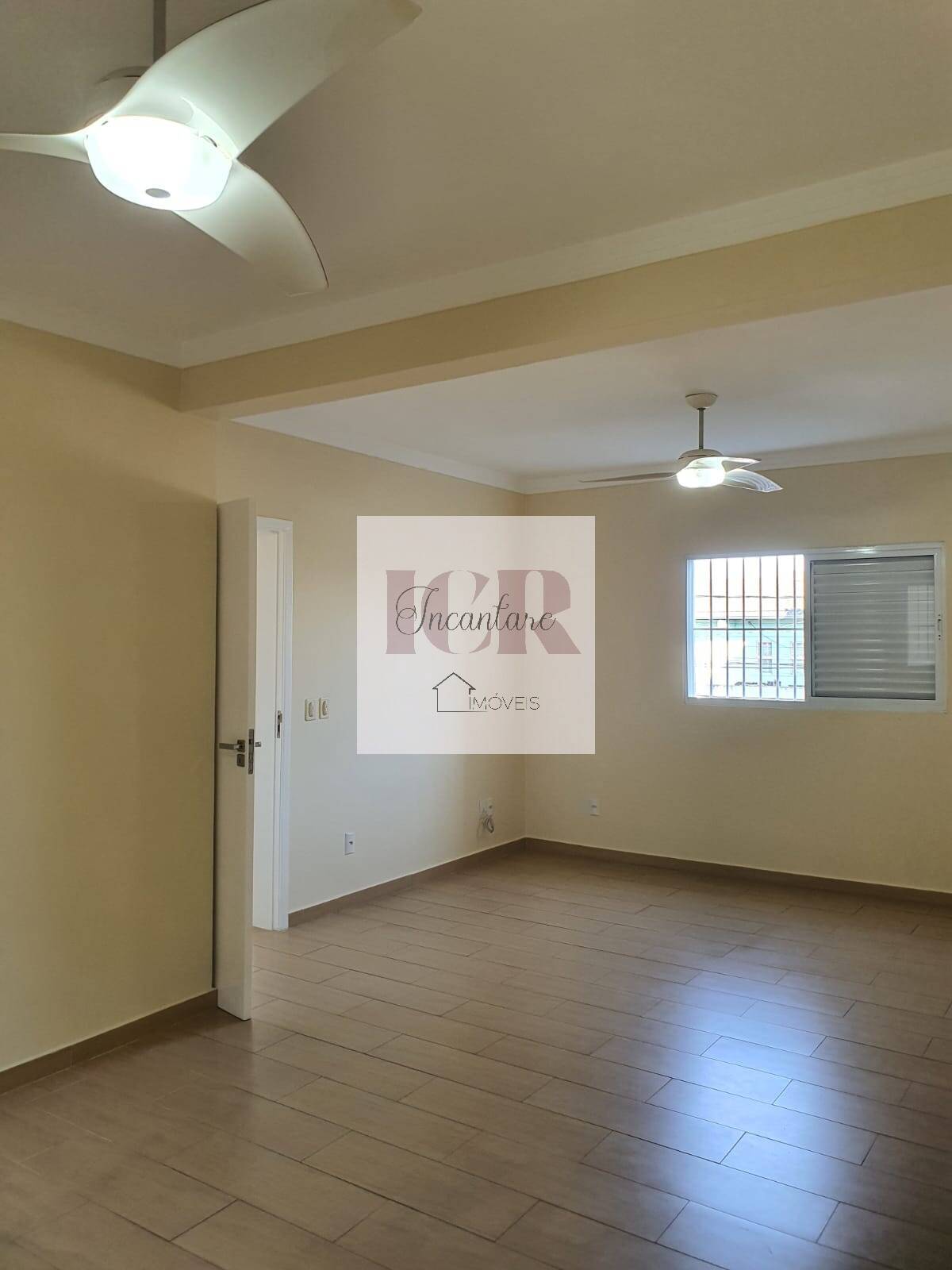 Sobrado à venda com 3 quartos, 219m² - Foto 35