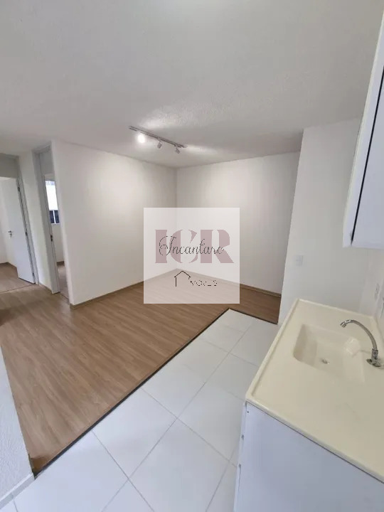 Apartamento à venda com 2 quartos, 42m² - Foto 8