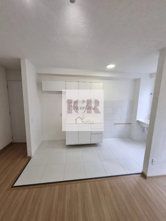 Apartamento à venda com 2 quartos, 42m² - Foto 16